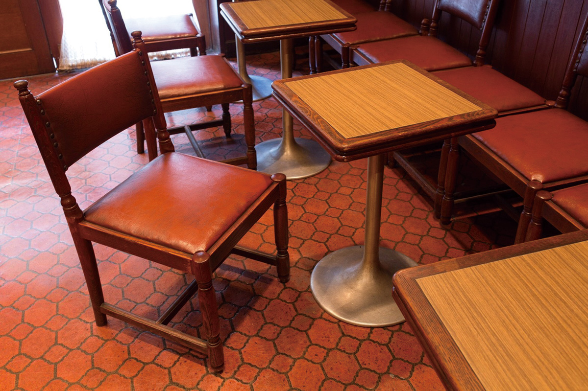 閉店した喫茶店店の家具を、あなたのもとへ。 『喫茶店の椅子とテーブル　～村田商會がつないだこと～』（実業之日本社刊）刊行記念トークイベント開催！画像2
